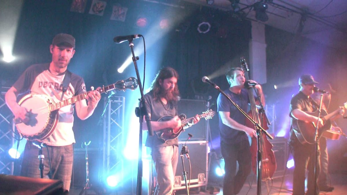 Greensky Bluegrass | 2/28/2014 | "200 Miles From Montana"
