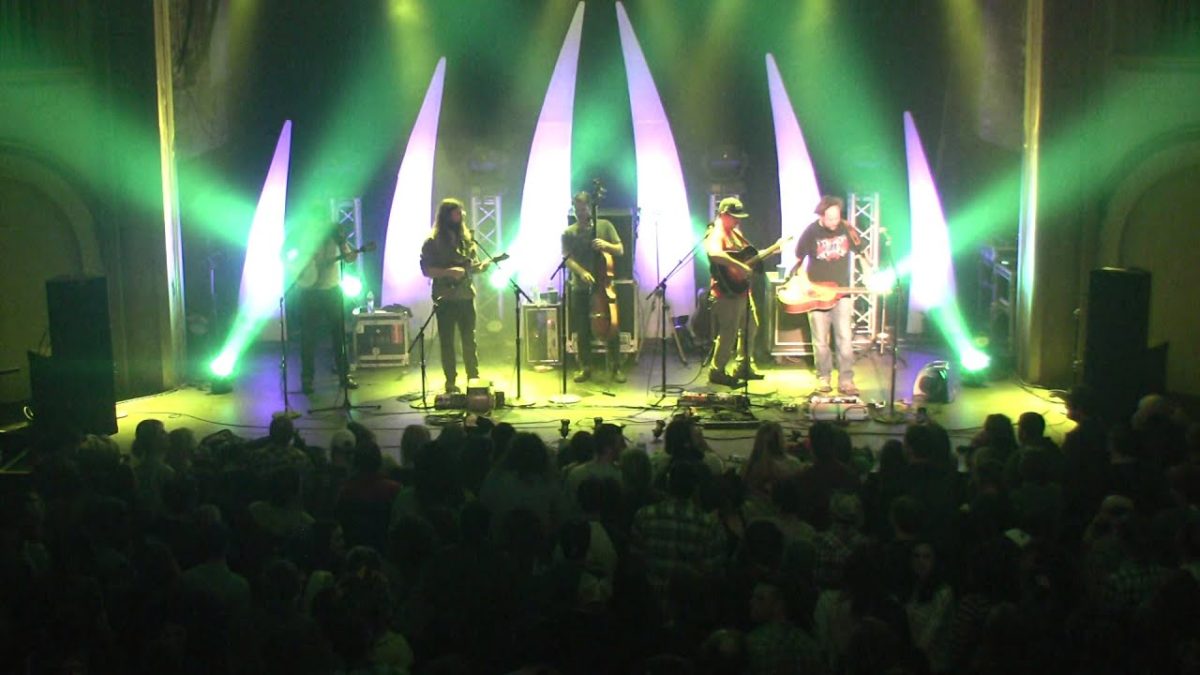 Greensky Bluegrass | 3/01/2014 | "Just To Lie"
