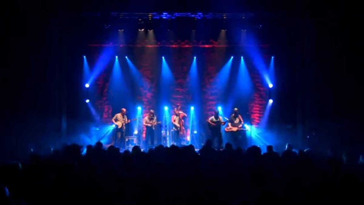 Greensky Bluegrass | 3/19/2015 | "Cold Feet"