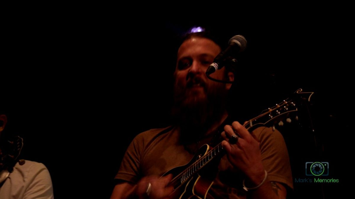 Greensky Bluegrass | 3/29/2017 | "Stop That Train"