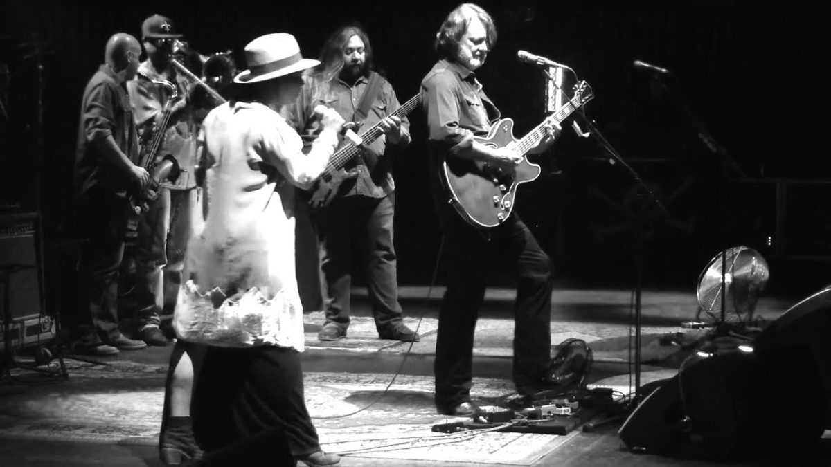 I Put A Spell On You (6/25/2014 Kansas City, MO)