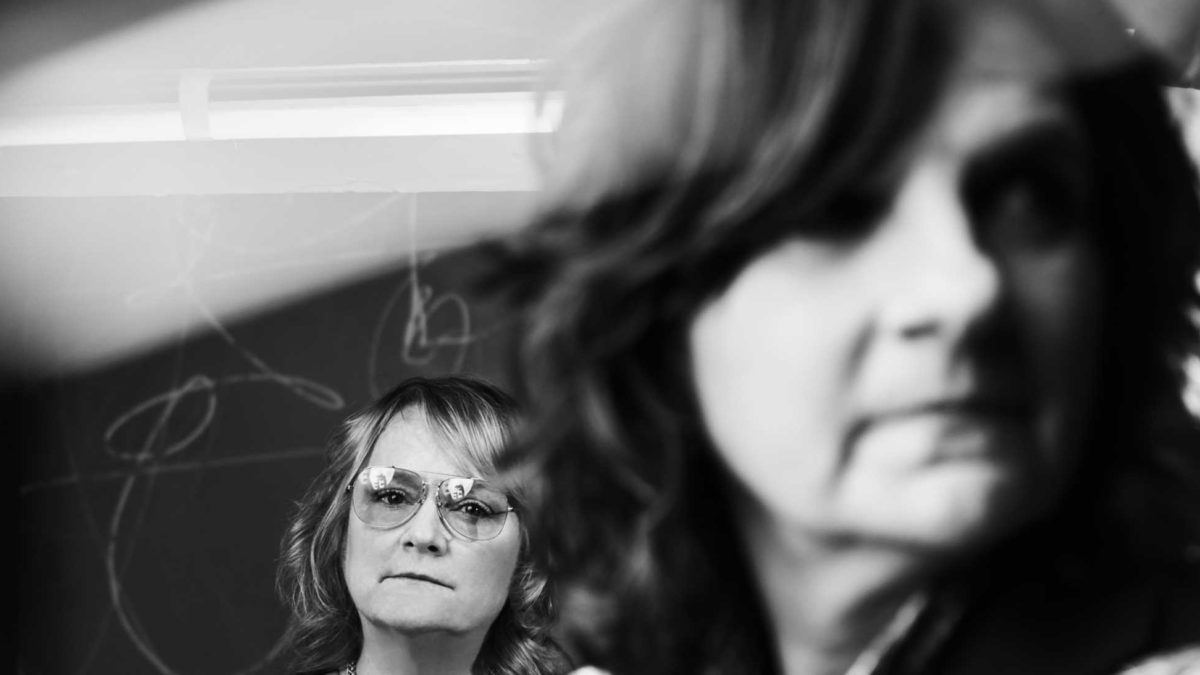 Indigo Girls Release New Album 'Look Long'