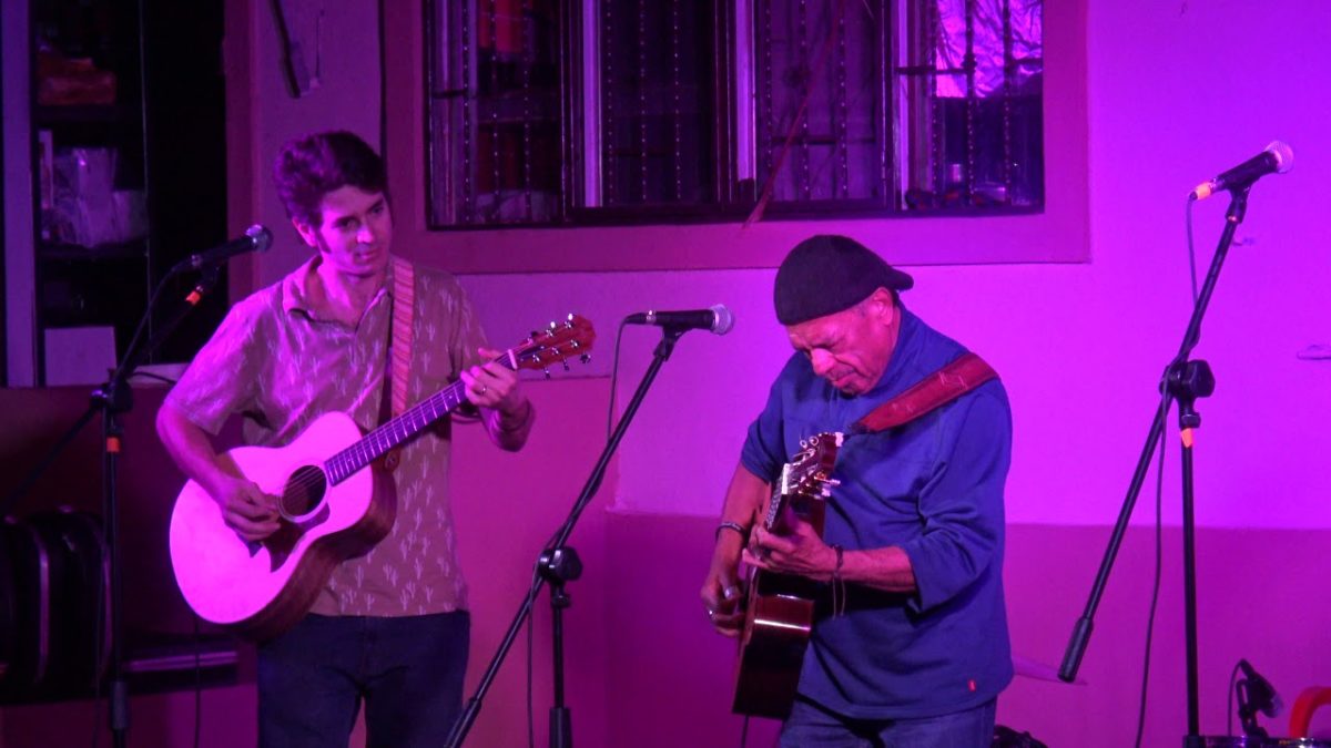 Radio Free Honduras - full set 1-13-19 Cafelix Todos Santos, MX 4K HD tripod