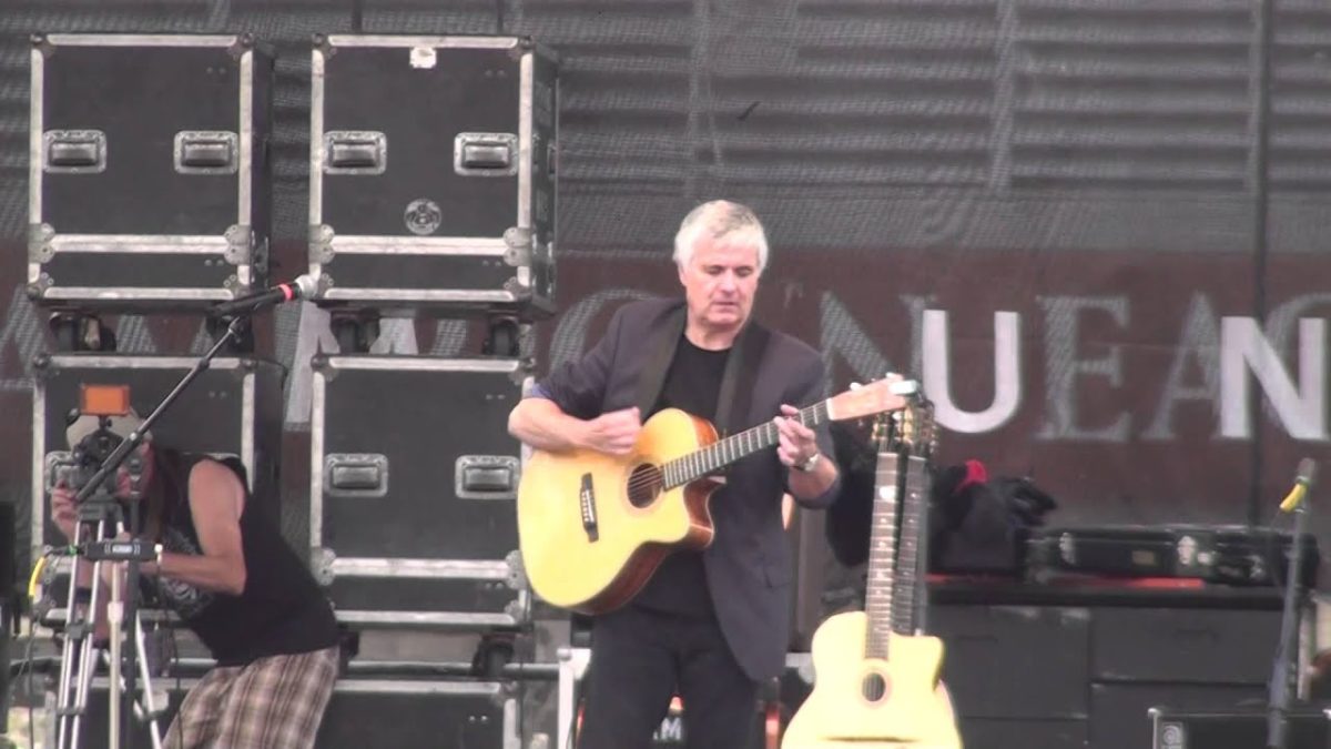 Laurence Juber - full set - Guitar Town 8-9-14 Copper Mtn., CO HD tripod
