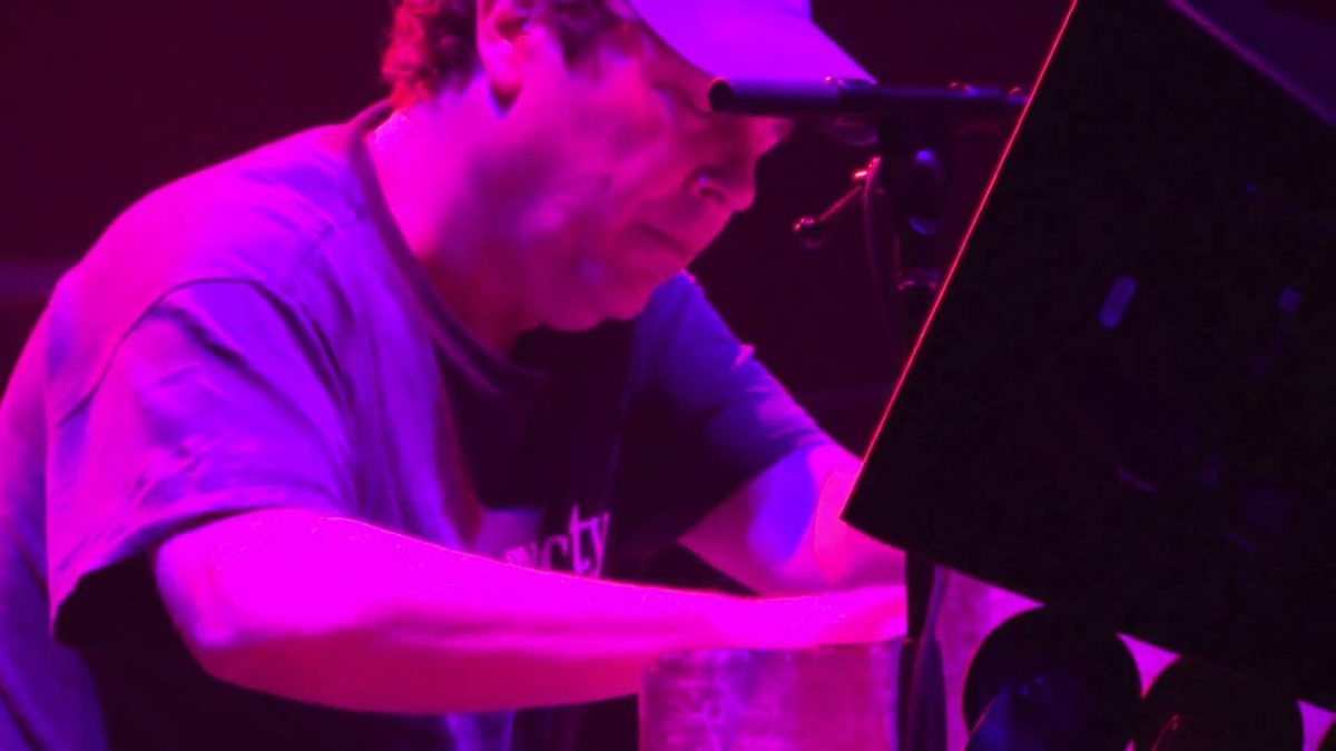 Me And The Devil Blues (Live in Las Vegas)