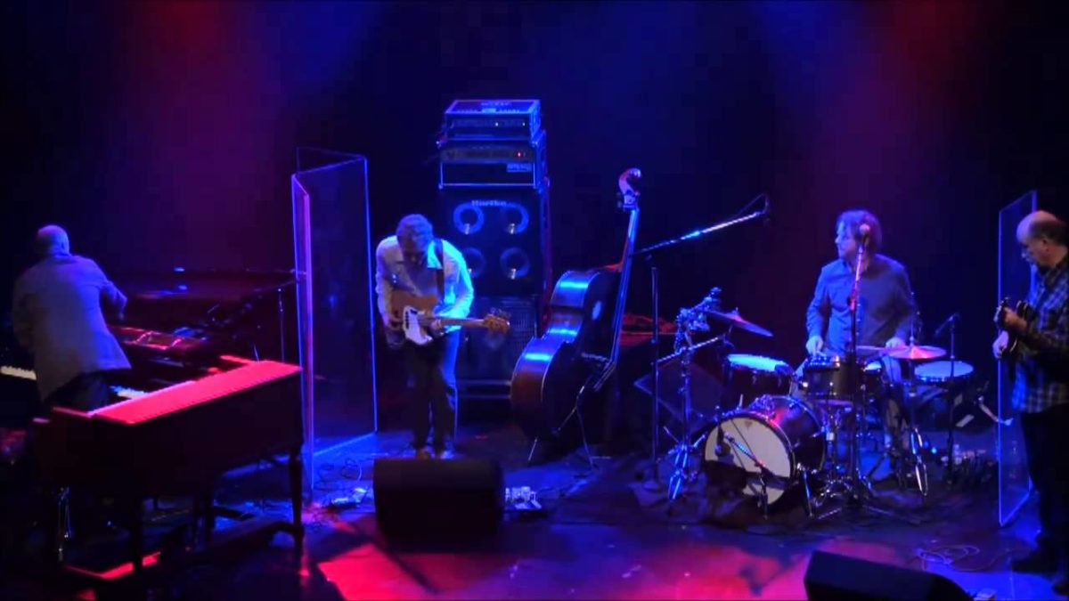 Medeski Scofield Martin & Wood- Sunshine of Your Love (live)