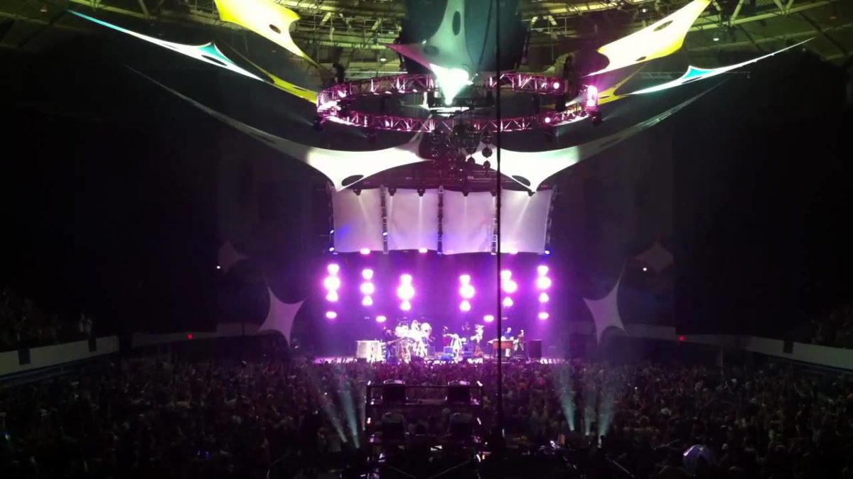 String Cheese Incident - Jellyfish (cut) and Jump - Hulaween - 10/29/10 Hampton, VA