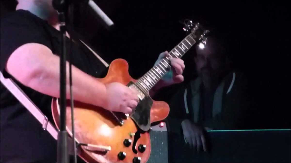 Nicki Bluhm and The Gramblers - Mr Saturday Night