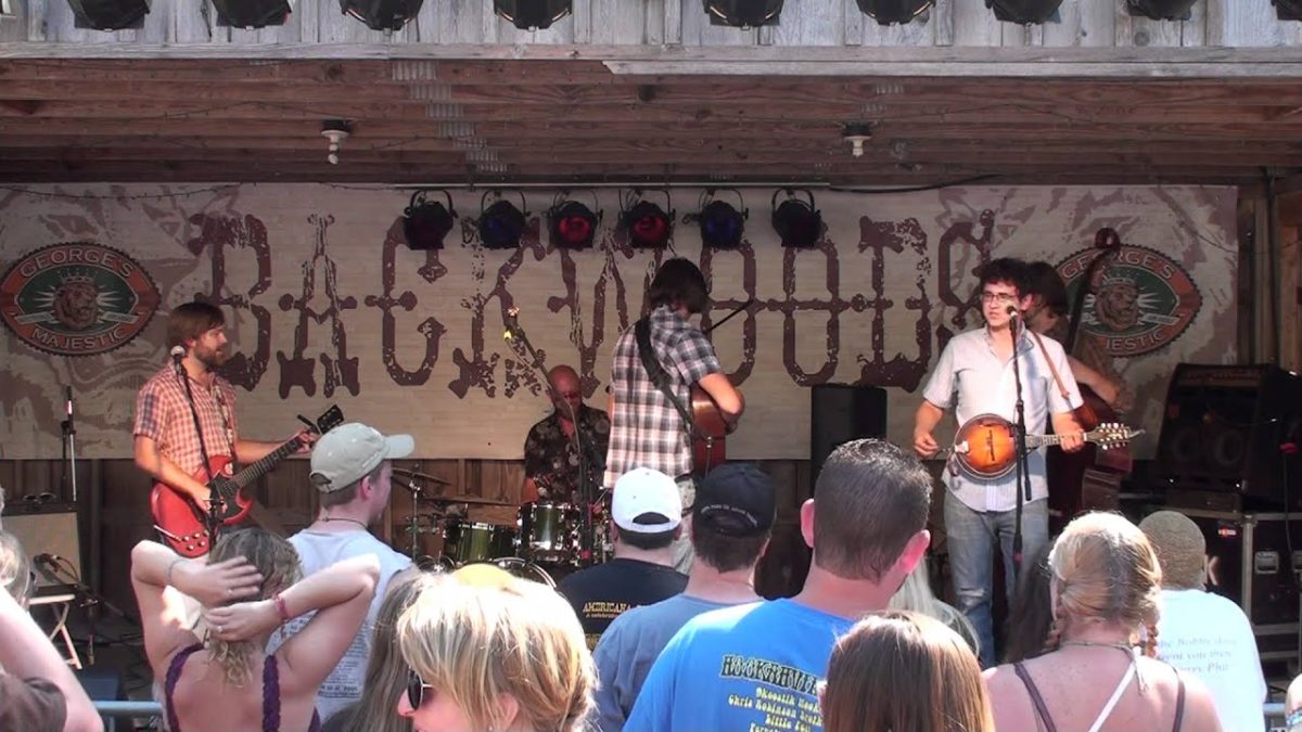 Oakhurst - "Toast", "Ruff & Ready" Yonder Harvest Fest. 10-14-11 HD tripod