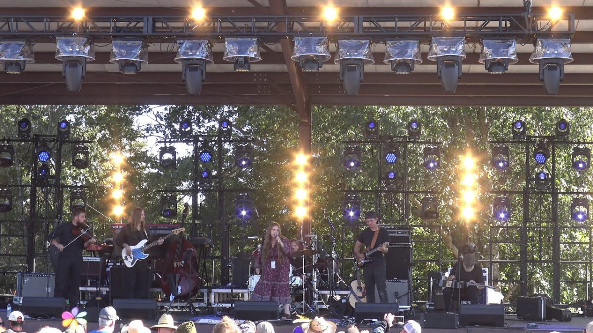 Opal Agafia & the Sweet Nothings -10-13-19 full show Hillberry Fest. Eureka Sprgs, AR 4K HD tripod