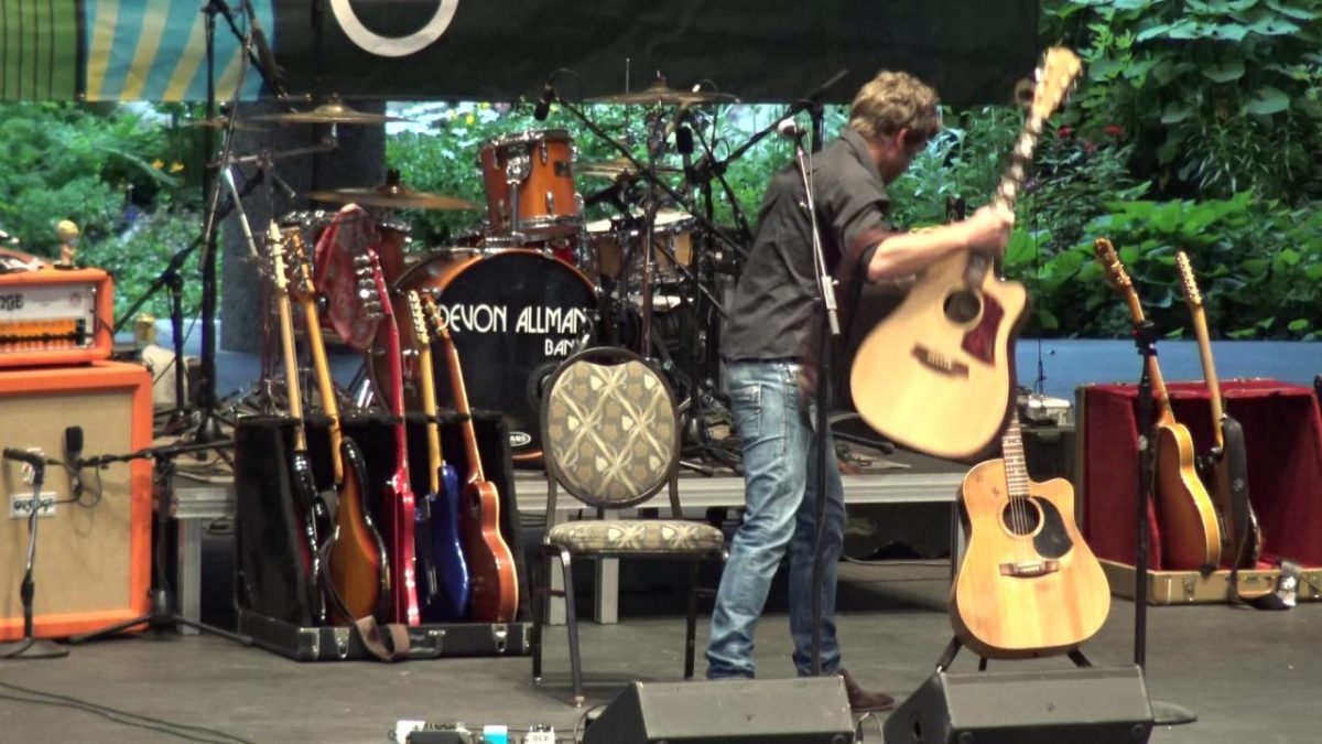 Owen Campbell - full set - 8-16-16 - Ford Amphitheater Vail, CO SBD HD tripod