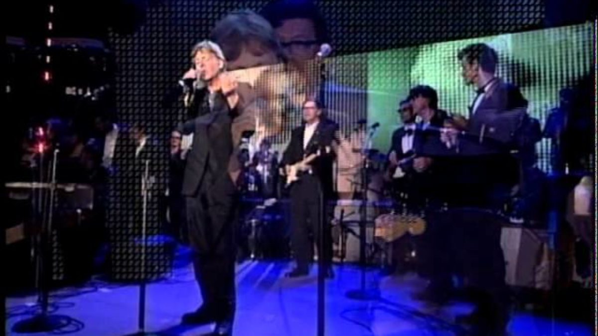 Paul McCartney, Eric Clapton, Bono and others -- "Let It Be"