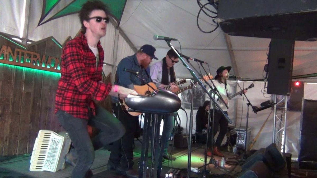 Ghost of Paul Revere - 2-25-18 full sets WinterWonderGrass Steamboat, CO HD tripod