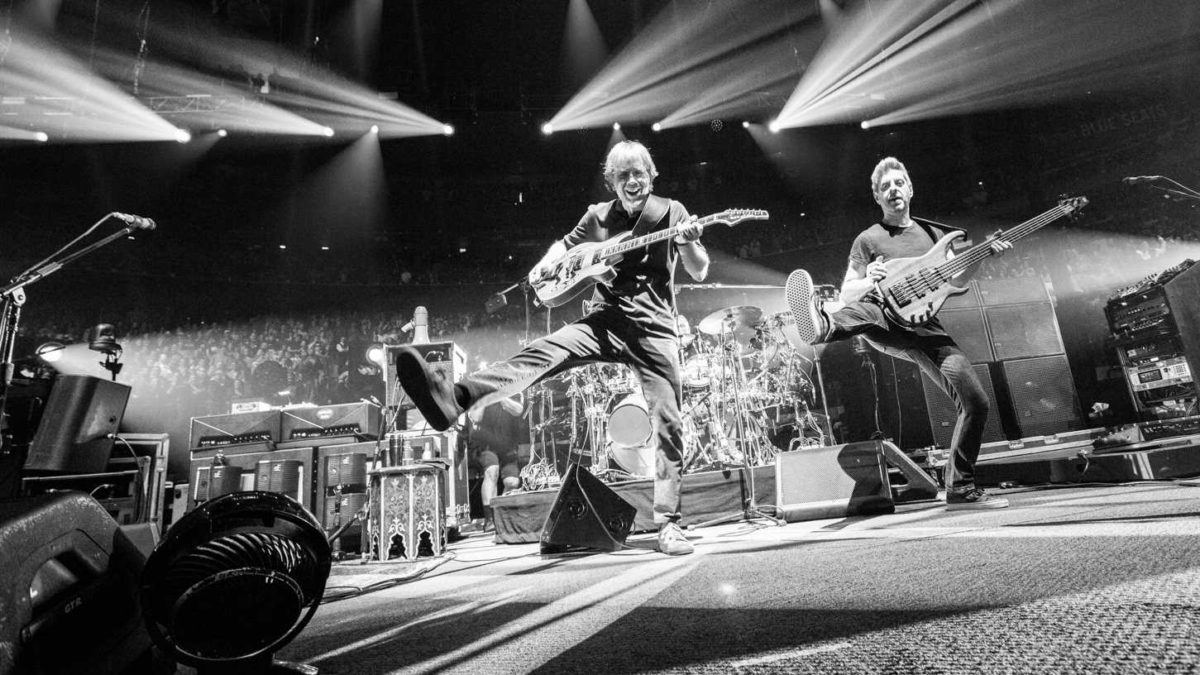 Today's Livestreams, May 26, 2020: Phish, Joe Russo's Almost Dead & More