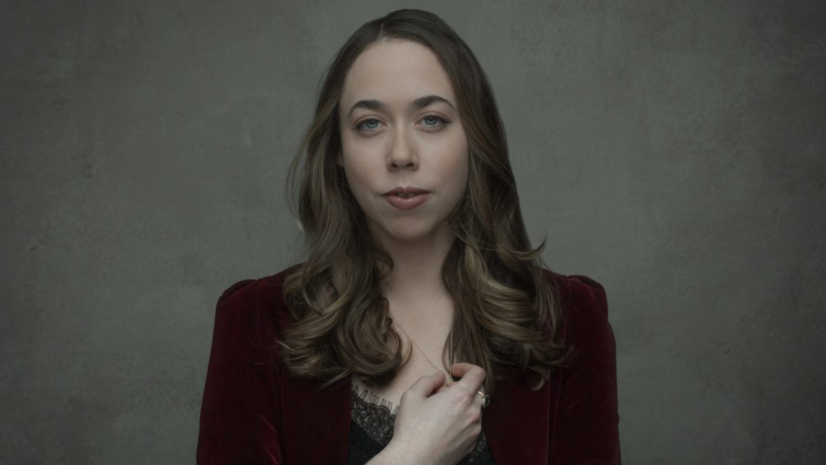 Sarah Jarosz Shares ‘Orange And Blue' Single From Upcoming Album ‘World On The Ground’