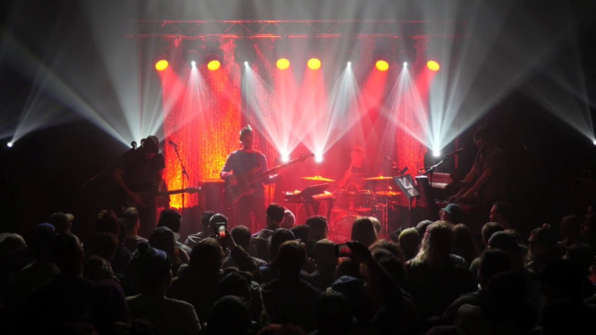 Shine on You Crazy Diamond (LIVE) Chicago 11/16/17