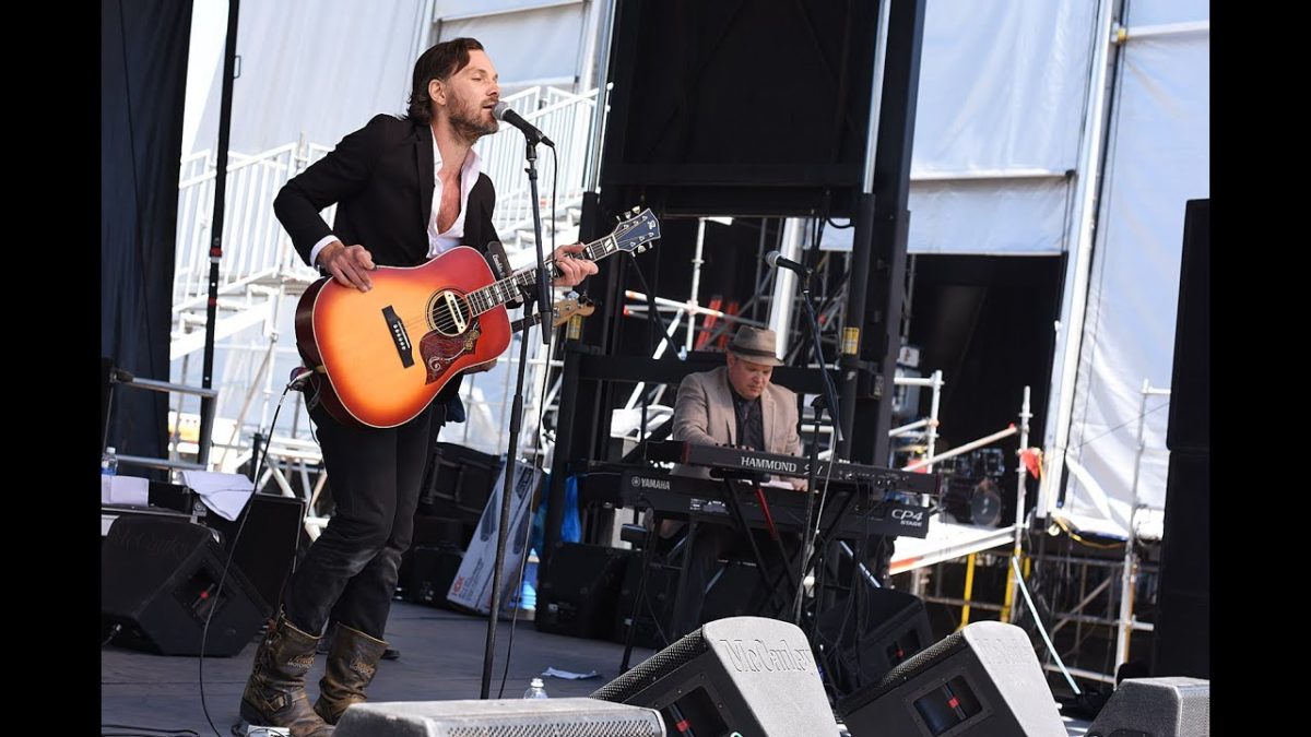 Simone Felice - "Molly-O!" - Mountain Jam 2015