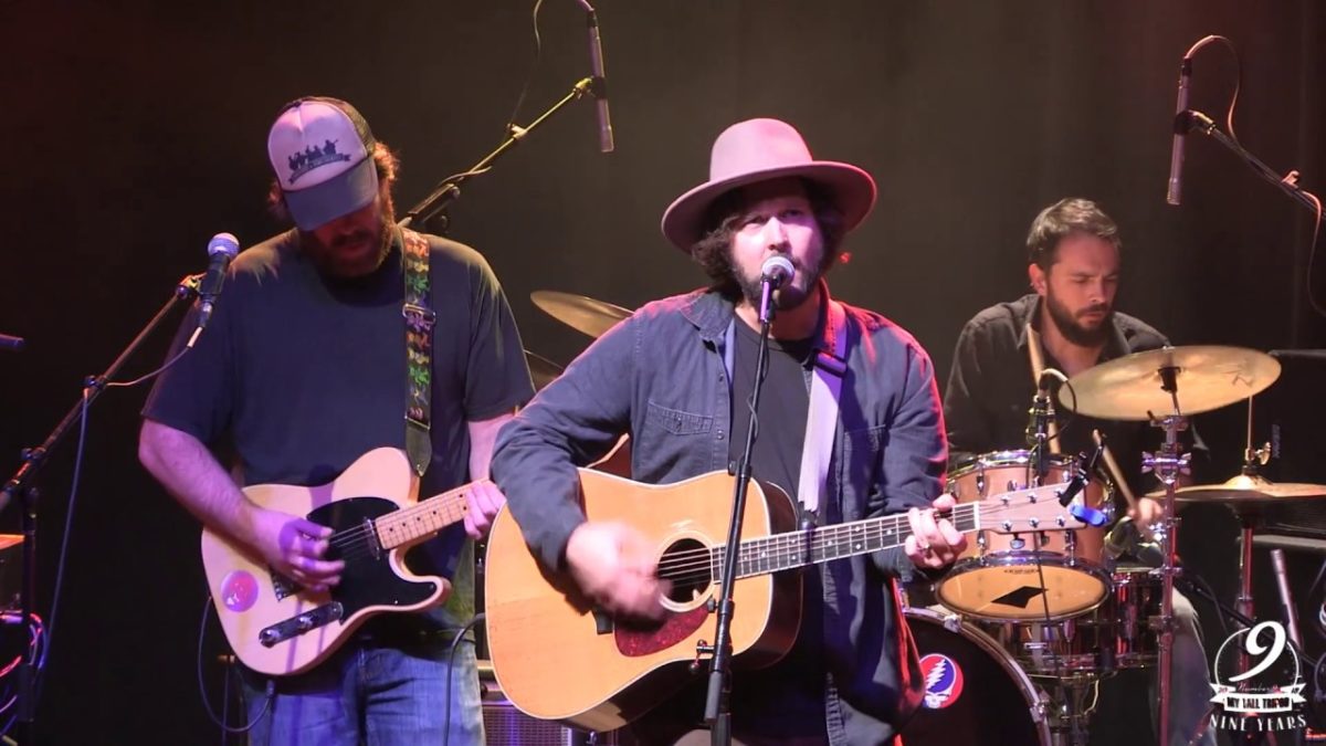 Snow Shoe ~ Umbrella ~ 2/10/2018 The Castle Theater SBD