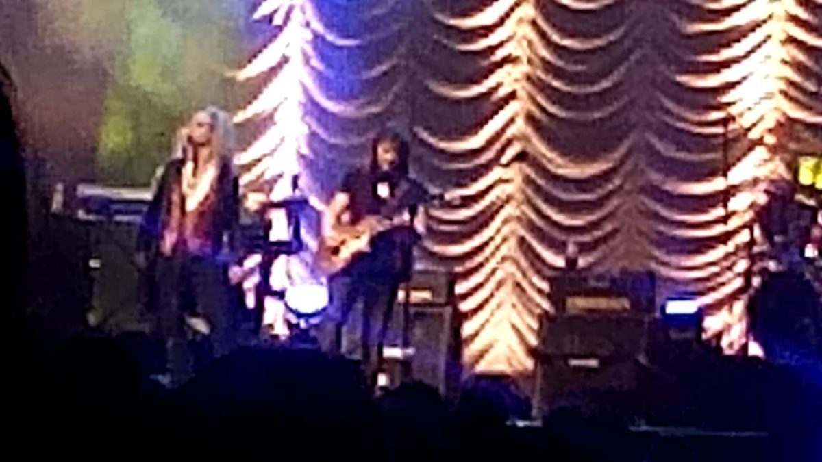 Steve Hackett 2015.12.10 Can Utility and the Coastliners St Charles, IL