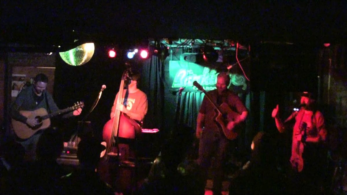 Uptown Toodeloo String Band - full show Barkley Ballroom Frisco, CO 2-19-14 SBD HD tripod