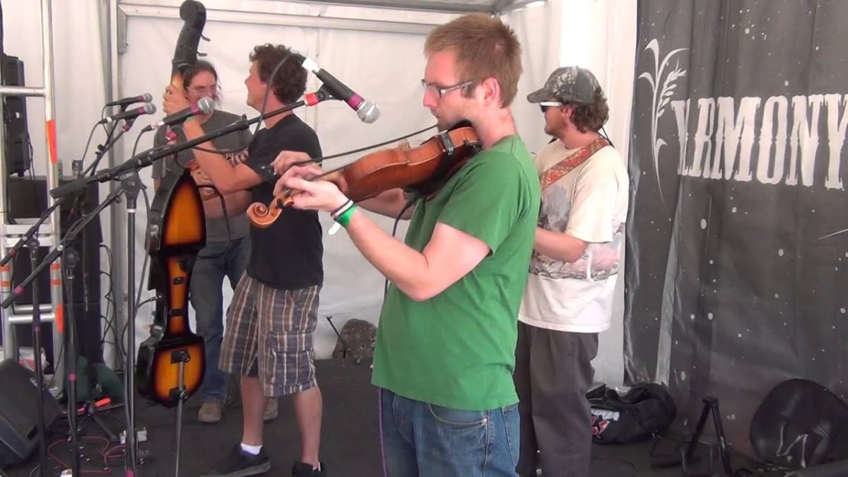 Caribou Mountain Collective - full set YarmonyGrass 8-16-14 Rancho Del Rio HD tripod