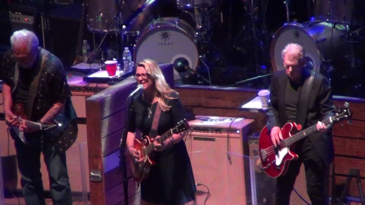 Tedeschi Trucks Band w/ Hot Tuna - 7-30-17 Red Rocks Amphi. Morrison, CO HD