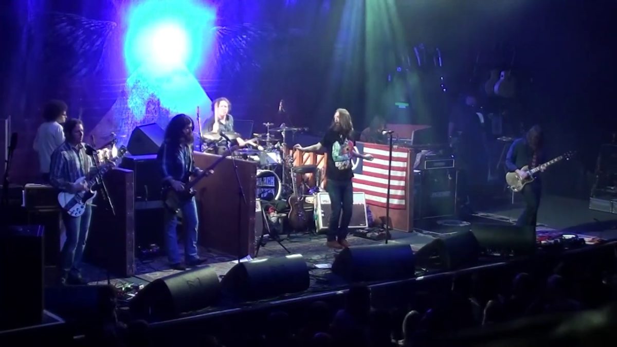 The Black Crowes - Another Roadside Tragedy + Wiser Time - Live