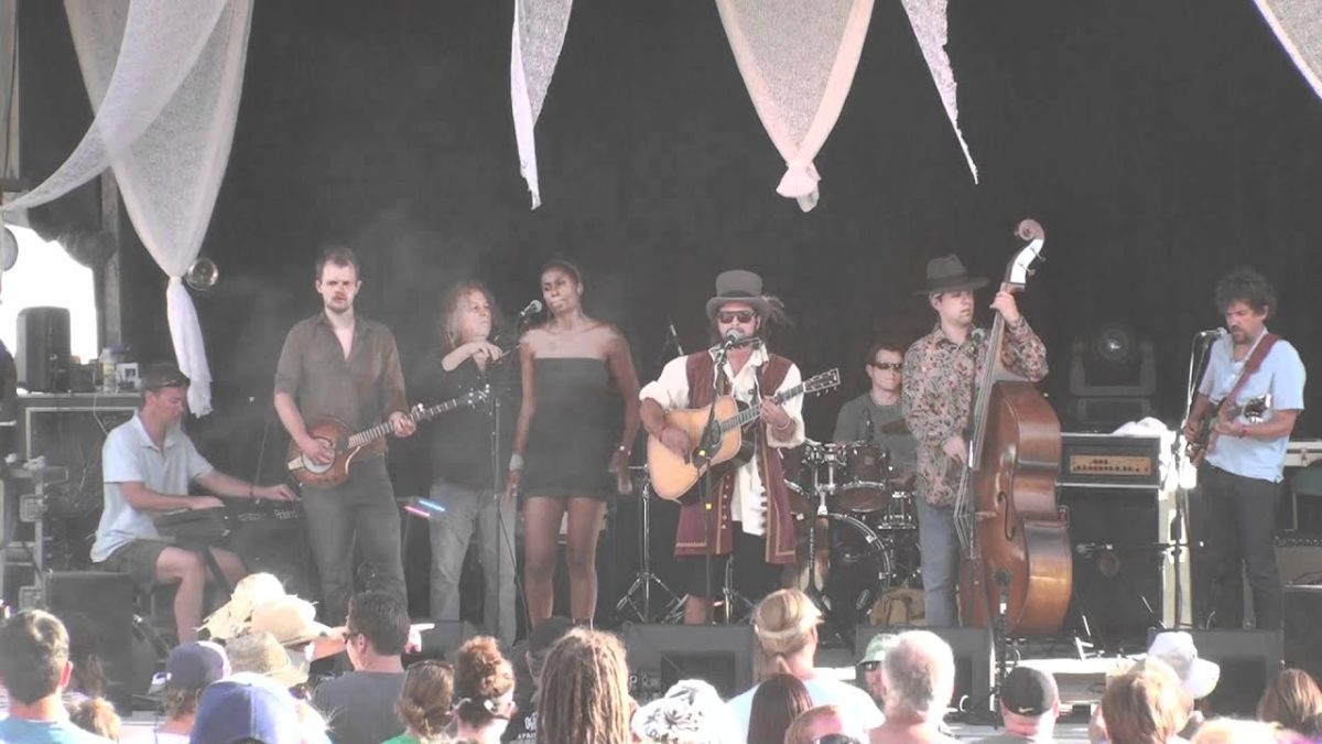Andrew McConathy & the Drunken Hearts w/ Tim Carbone & Scott Law - YarmonyGrass 8-6-11 SBD HD tripod