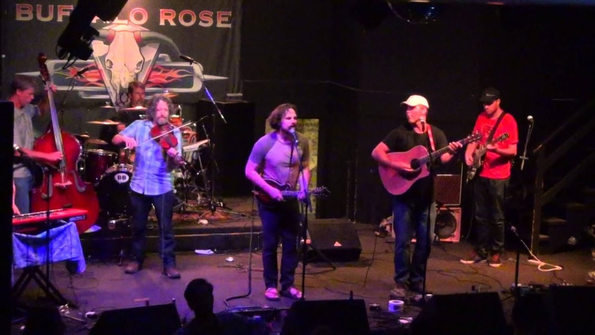 Uptown Toodeloo String Band - 1st set Buffalo Rose Golden, CO 8-14-14 HD