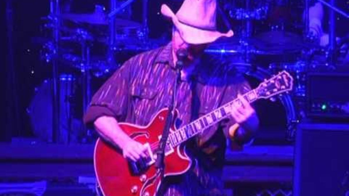 Widespread Panic - Gimme (Live in Austin, TX)