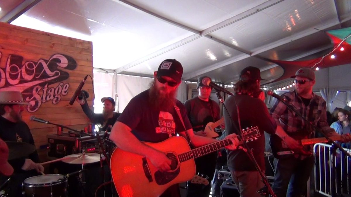 WinterWonderGrass Allstars - 2-26-17 Steamboat Sprgs., CO HD tripod