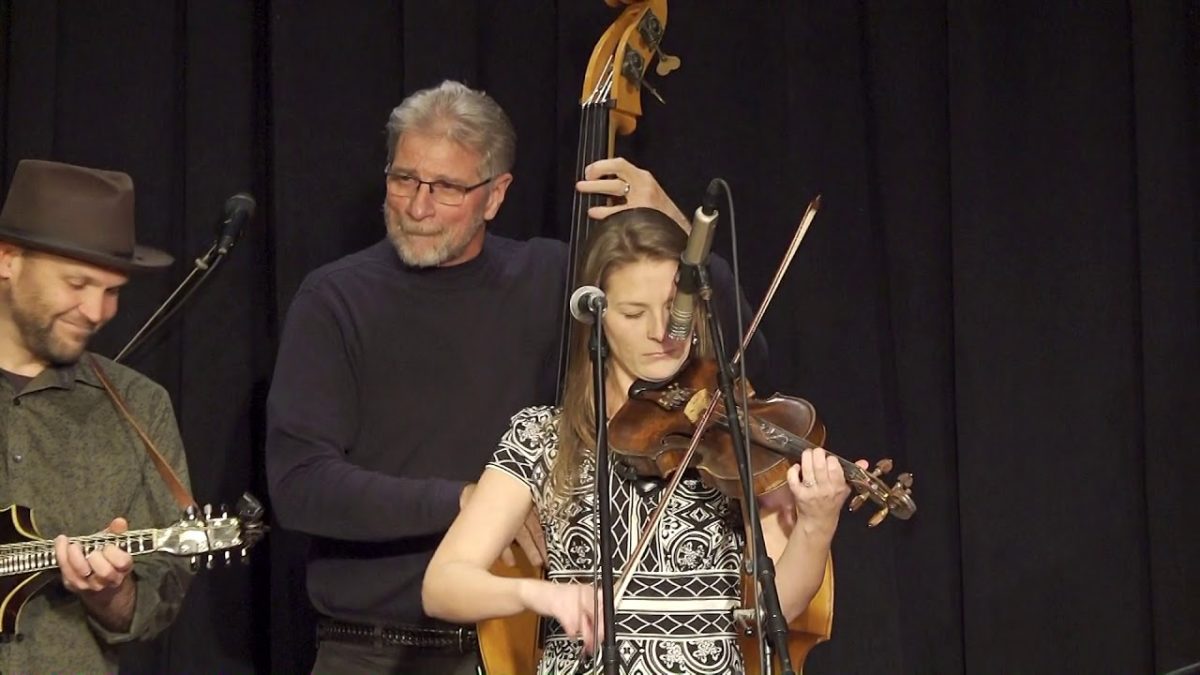 Erica Brown and the Bluegrass Connection  "Big City Blues" 11/30/19 Buxton, ME