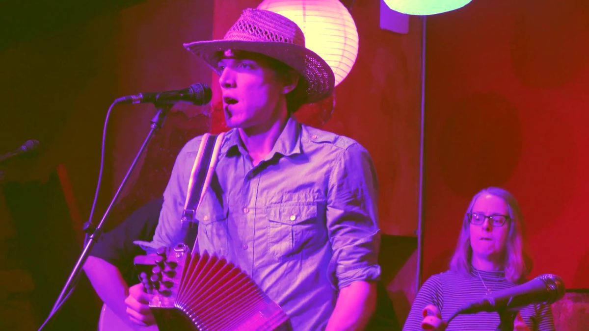 Green Mountain Playboys w Kelli Jones "Les Petits Yeux Noirs" 1/26/19 Montpelier, VT