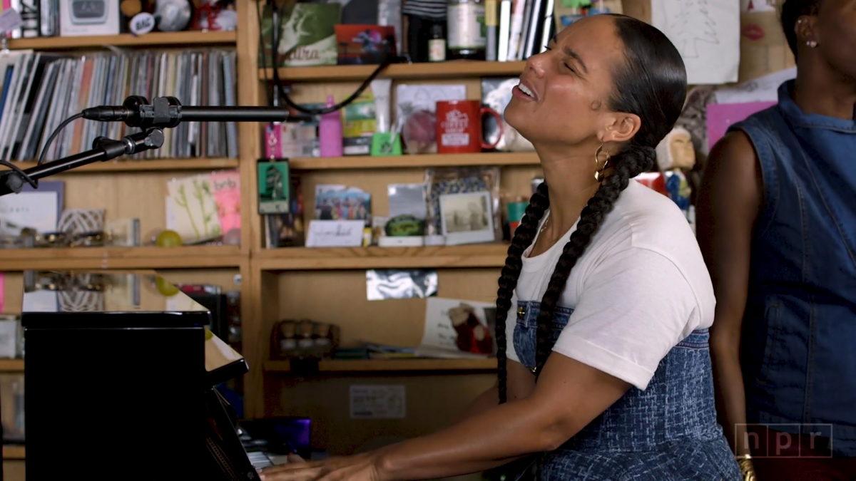 Alicia Keys Performs NPR 'Tiny Desk Concert'