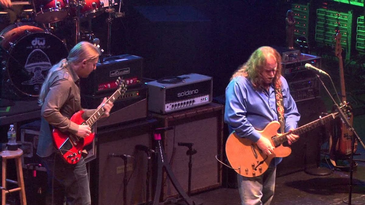Allman Brothers, "Into The Mystic" 12/3/2011 Orpheum Theater Boston, MA