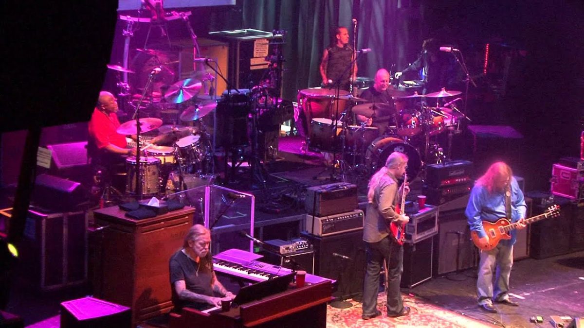 Allman Brothers, "Mt. Jam - Smokestack Lightning - Mt. Jam," 12/3/2011