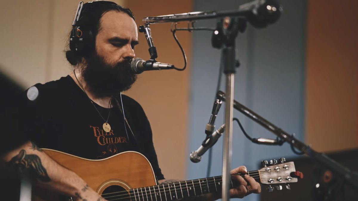 Arlo McKinley Announces Oh Boy Records Debut Album ‘Die Midwestern’ & Shares Single
