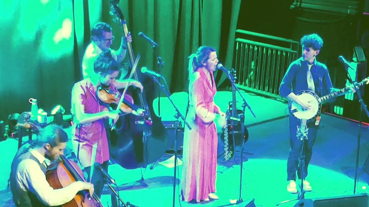 Crooked Still "When First Unto This Country" 12/13/19 Cambridge, MA