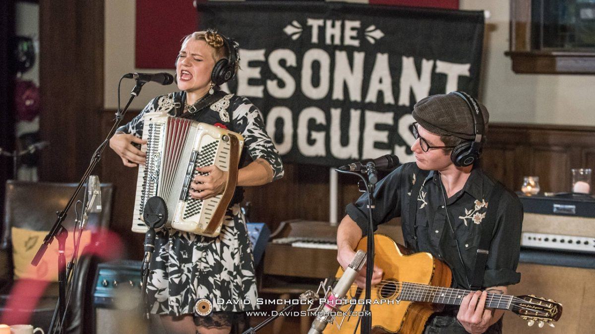 Echo Sessions 26 - The Resonant Rogues - Trevor Bought A House