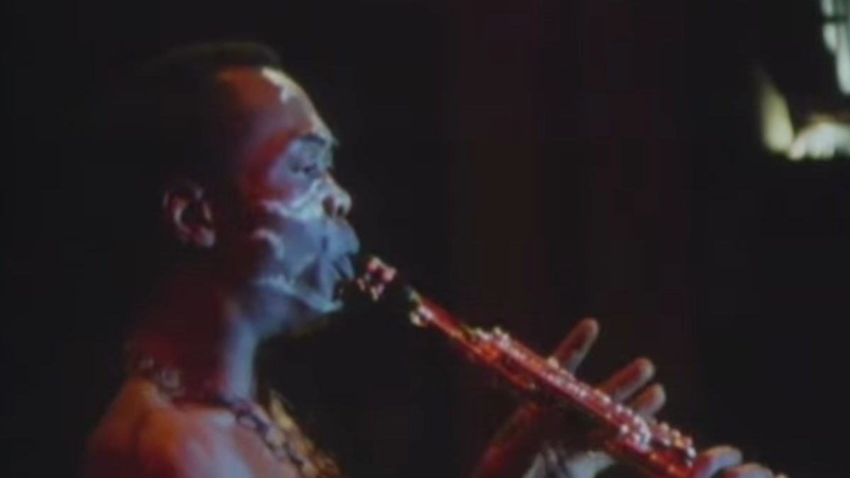 Fela Kuti Performs ‘Teacher Don't Teach Me Nonsense’ Live At Glastonbury 1984