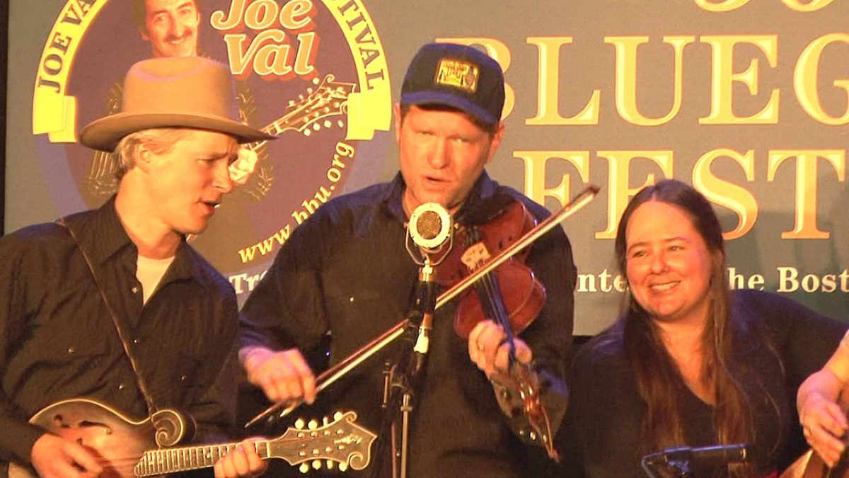 Foghorn Stringband "Georgia Railroad" 2/16/18 Joe Val Bluegrass Festival