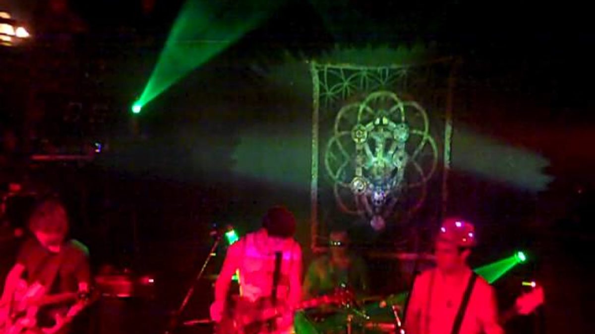 Pigeons Playing Ping Pong - "Upfunk/Psycho Killer/Upfunk" - 7/25/2012 @ The 8x10