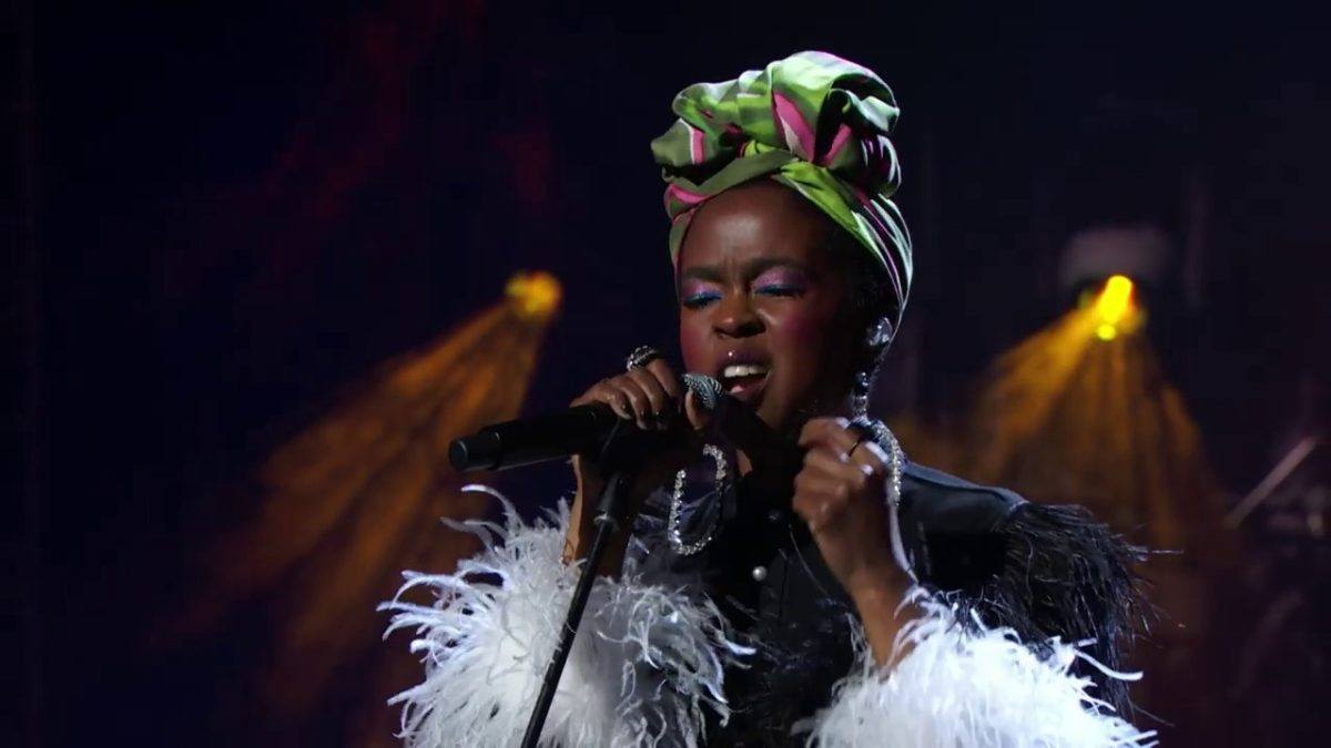 Lauryn Hill performs "Black Is the Color Of My True Love's Hair" at the 2018 Ceremony