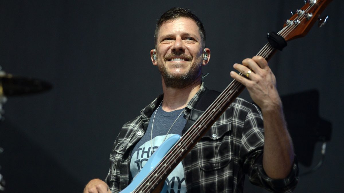 Happy Birthday Stefan Lessard: Performing Live With Dave Matthews Band At West Point In 2007