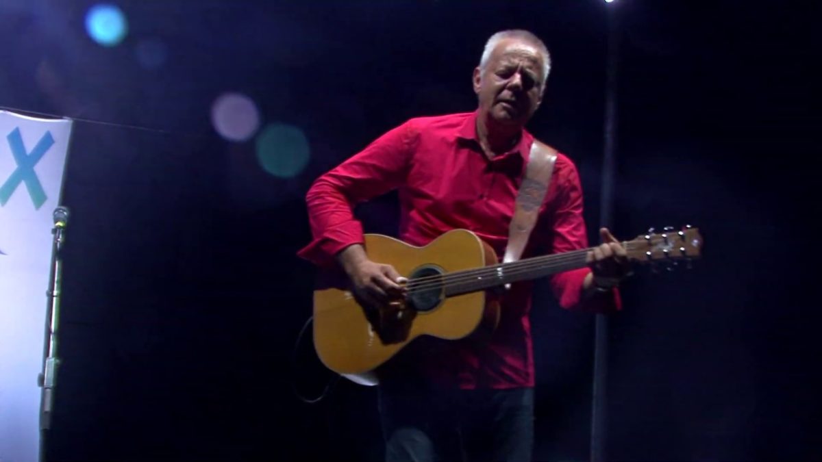 Tommy Emmanuel, "Classical Gas" Grey Fox 2019