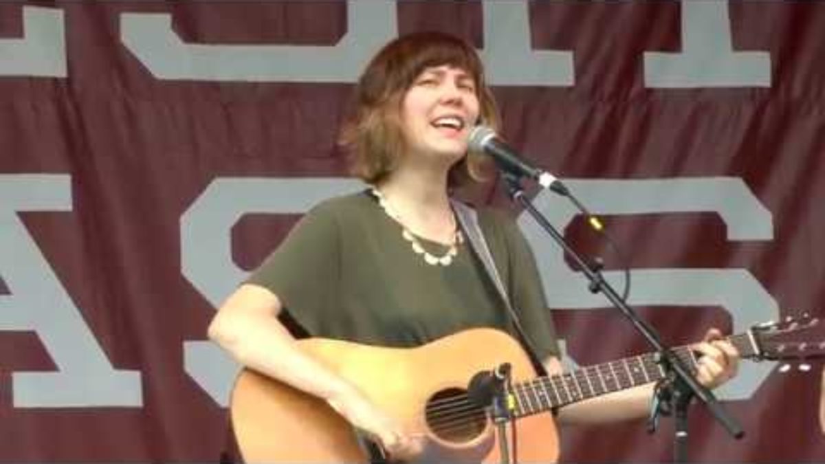 Molly Tuttle and Keith Little, "Ive Been All Around This World," FreshGrass 2018