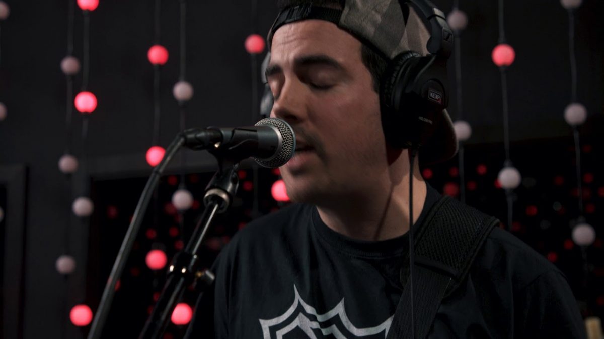 Dead Bars - Won't Go Far (Live on KEXP)