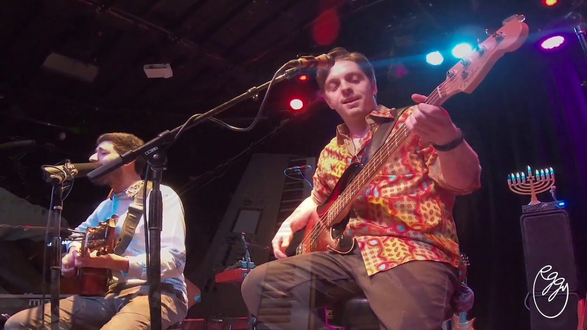 Eggy | "Between You and Me" | Live at StageOne | 12.28.19
