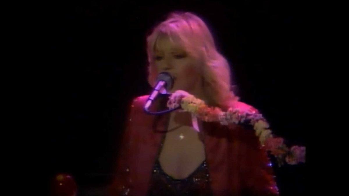Happy Birthday Christine McVie: Fleetwood Mac Live At The Forum 1982