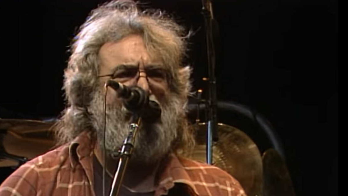 Grateful Dead Performs ‘When Push Comes To Shove’ In 1987: Pro-Shot Video